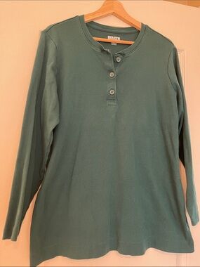 Duluth Trading Co Dark Green Long-Sleeve Henley